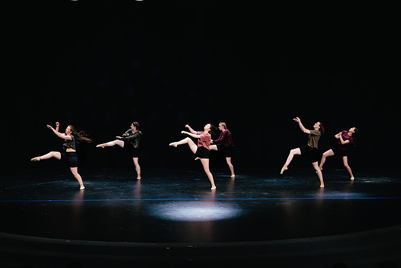 Ballet D4 AK5A9735-Enhanced-NR