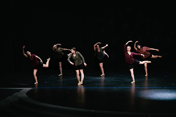 Ballet D4 AK5A9712-Enhanced-NR