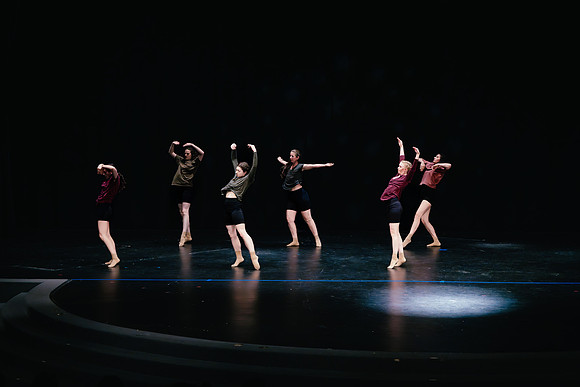 Ballet D4 AK5A9710-Enhanced-NR