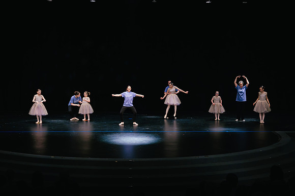 Ballet E AK5A8566-Enhanced-NR