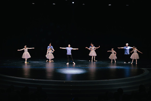 Ballet E AK5A8558-Enhanced-NR