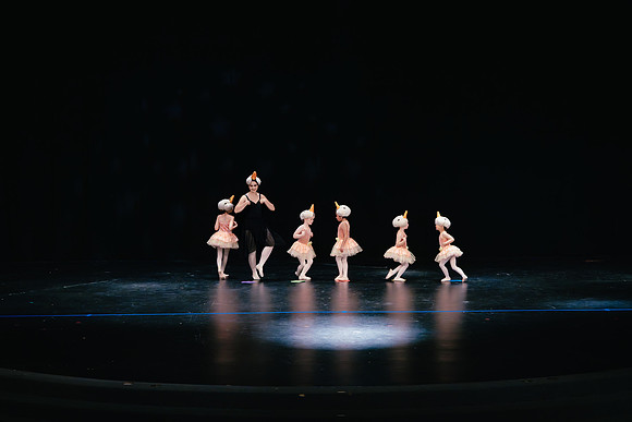 Ballet G AK5A8623-Enhanced-NR