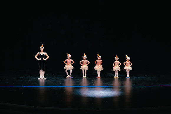 Ballet G AK5A8600-Enhanced-NR