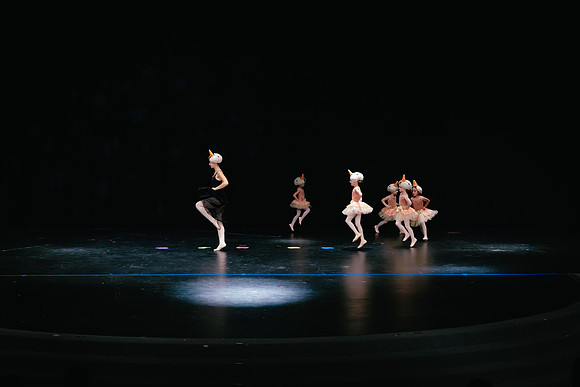 Ballet G AK5A8604-Enhanced-NR