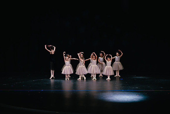 Ballet I AK5A8662-Enhanced-NR
