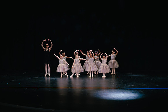 Ballet I AK5A8663-Enhanced-NR