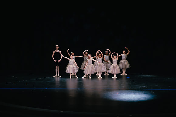 Ballet I AK5A8661-Enhanced-NR