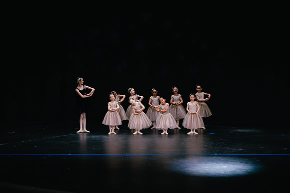 Ballet I AK5A8668-Enhanced-NR