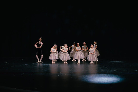 Ballet I AK5A8667-Enhanced-NR