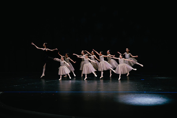 Ballet I AK5A8670-Enhanced-NR