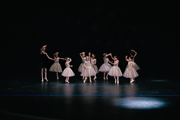 Ballet I AK5A8672-Enhanced-NR