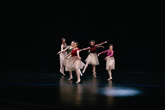 Ballet I9 AK5A9860-Enhanced-NR