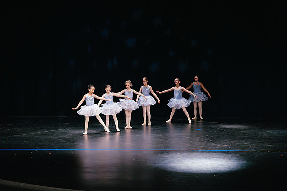 Ballet J AK5A8690-Enhanced-NR