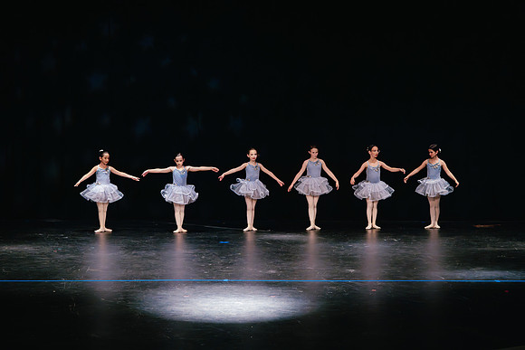 Ballet J AK5A8699-Enhanced-NR
