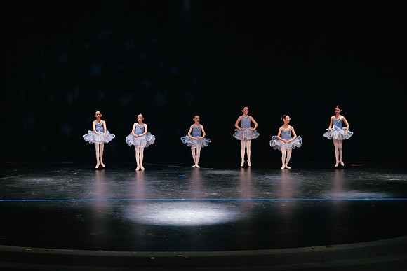 Ballet J AK5A8702-Enhanced-NR