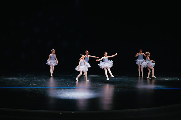 Ballet J AK5A8706-Enhanced-NR