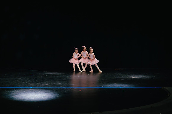 Ballet K AK5A8724-Enhanced-NR
