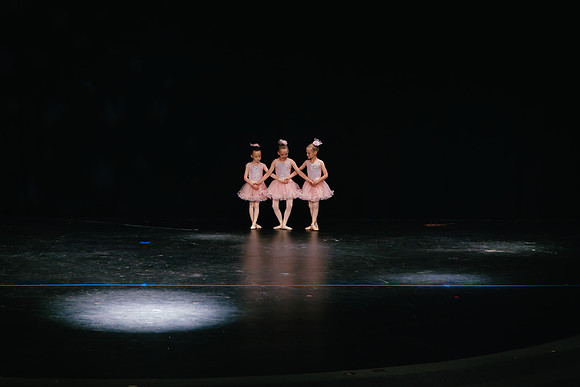 Ballet K AK5A8726-Enhanced-NR