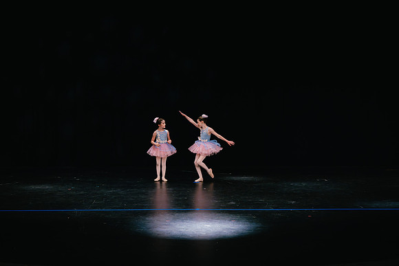 Ballet Q AK5A9044-Enhanced-NR