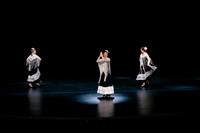 Ballet P16 AK5A0145-Enhanced-NR