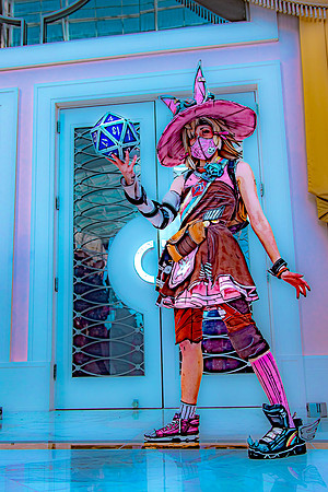 Mangoloo.cos-9257