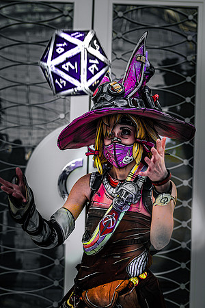 Mangoloo.cos-9213