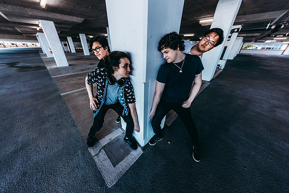 Revolver Dogs-7222