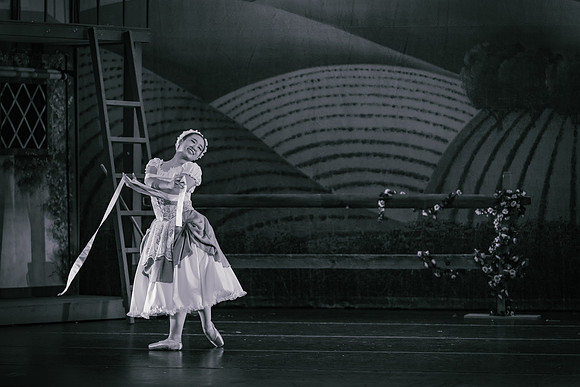 La Fille Mal Gardée BW-2707