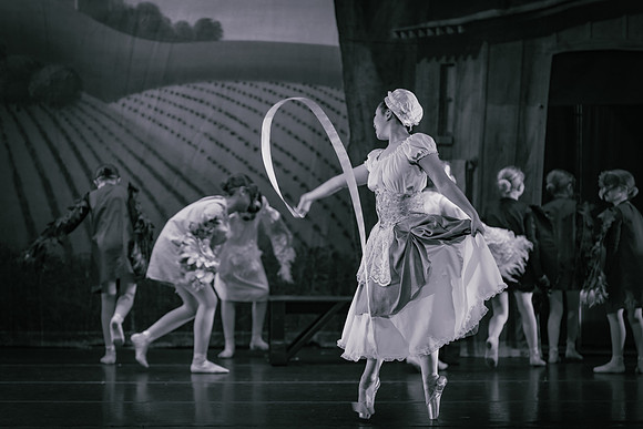 La Fille Mal Gardée BW-2647