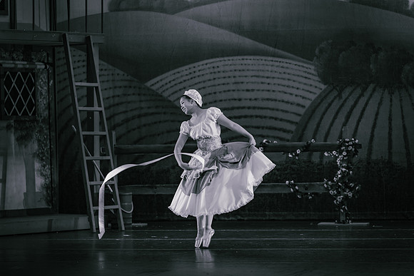 La Fille Mal Gardée BW-2709