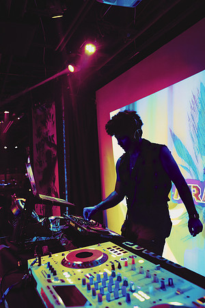 tropix_01-0092