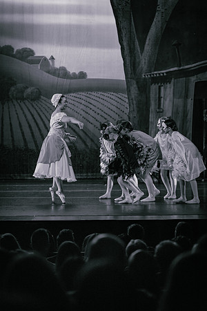 La Fille Mal Gardée BW-2634
