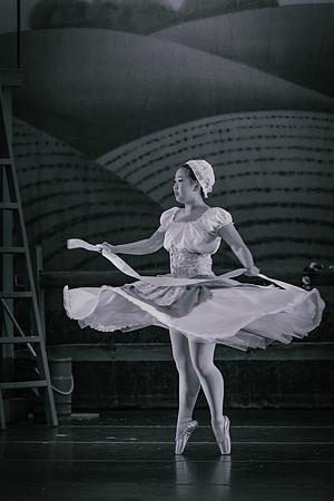 La Fille Mal Gardée BW-2703