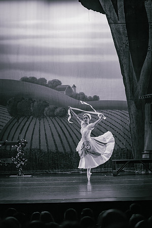 La Fille Mal Gardée BW-2676