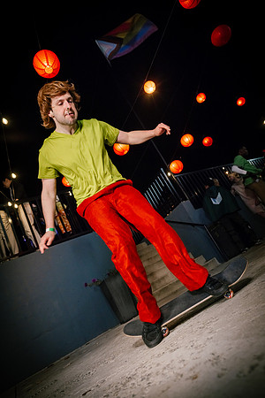 ZOINKS-2144